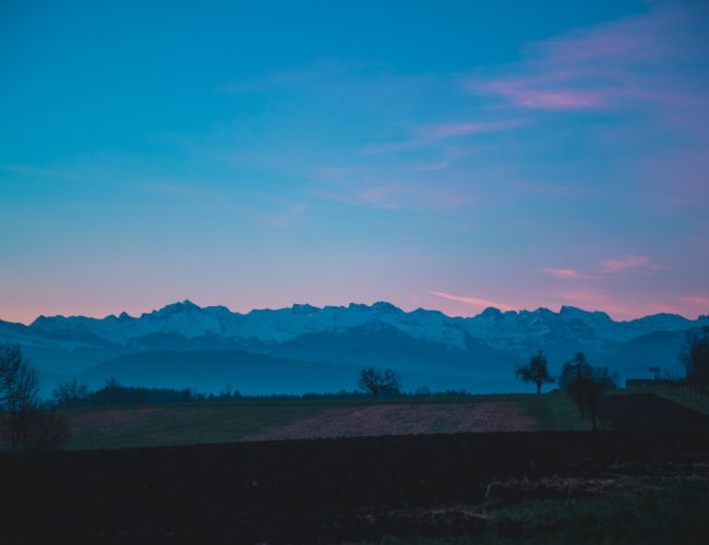 Ballwil_Bergpanorama_Abendstimmung.jpg